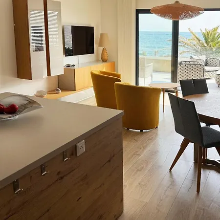 Vue Exceptionnelle Avec Confort Moderne, Climatisation Et Parking شقة سانت ماكسيم
