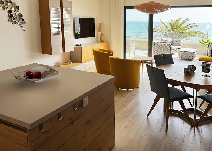 Vue Exceptionnelle Avec Confort Moderne, Climatisation Et Parking Apartment Sainte-Maxime